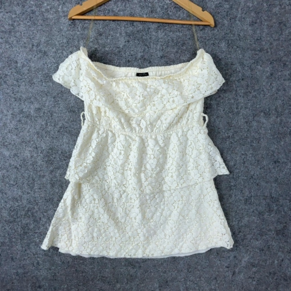 Y2K rue21 Top Women Medium Cream Floral Lace Tiered Lined Cotton Bohemian Peplum